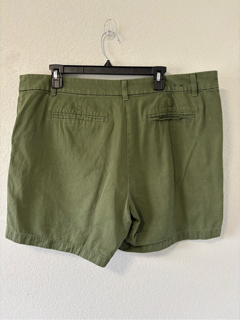 J. Crew Womens Size 16 Olive Green Chino Shorts 100% Cotton Casual - Picture 8 of 9